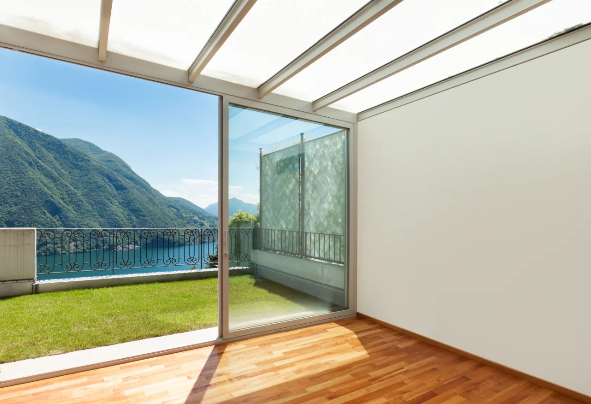chiusure-per-balconi-e-terrazzi-a-varese