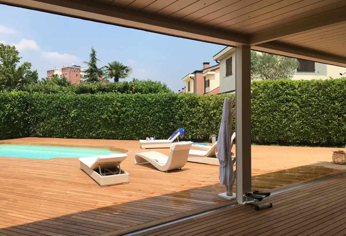 chiusure-verticali-per-porticati-verande-e-balconi-a-como